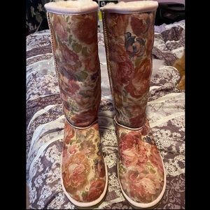 Women’s TALL Floral UGGs